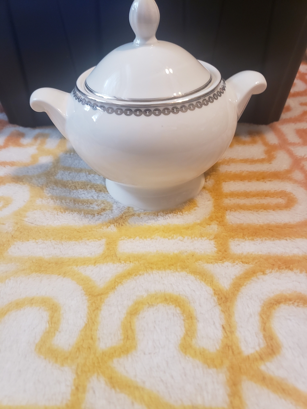 Claridge Platinum Sugar Bowl & Lid by Ralph Lauren China